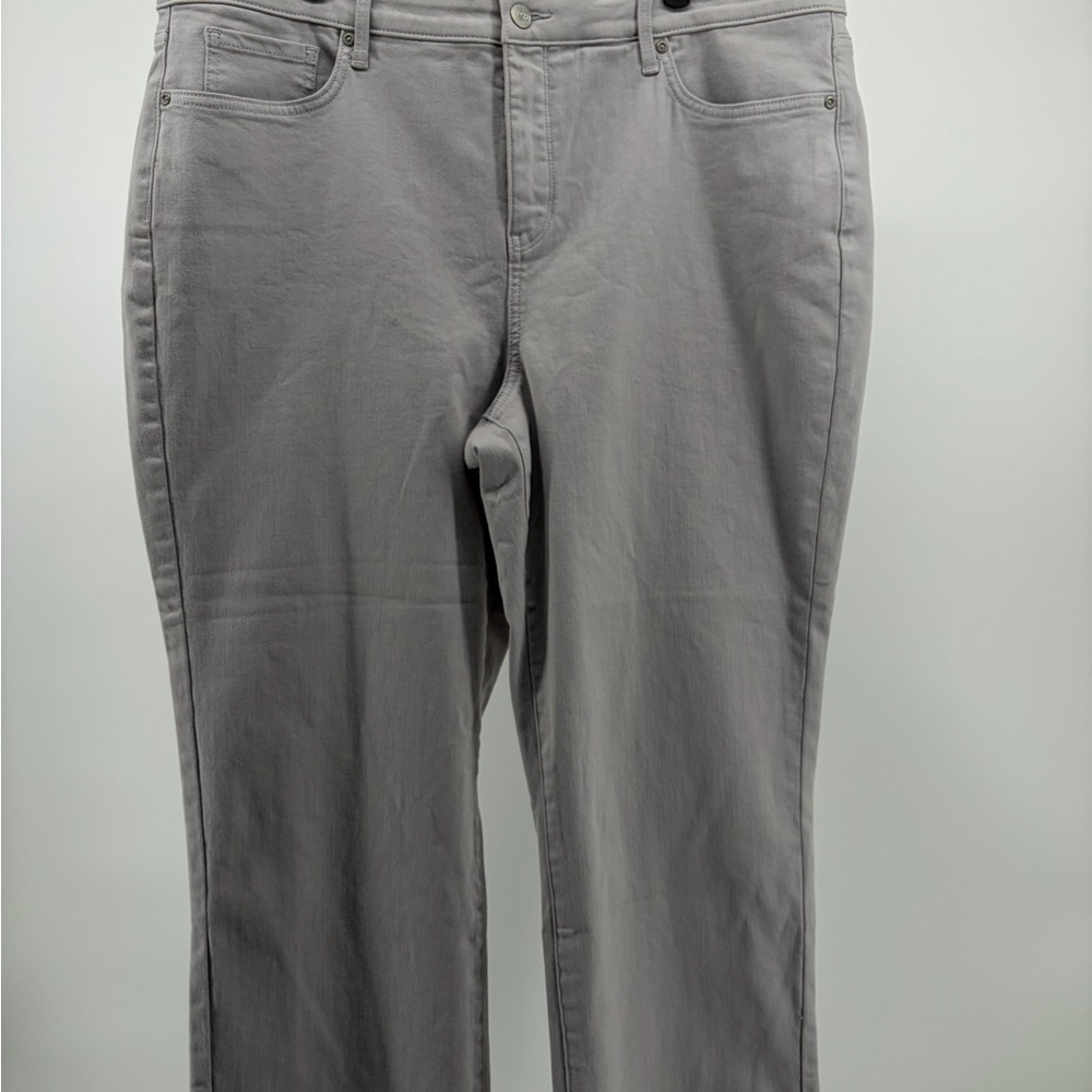 NYDJ, Fit Is Everything, Jeans Women's Relaxed Cool Lift & Tuck,‎ Size 16
